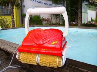 Robot Piscina IDEA squirrel